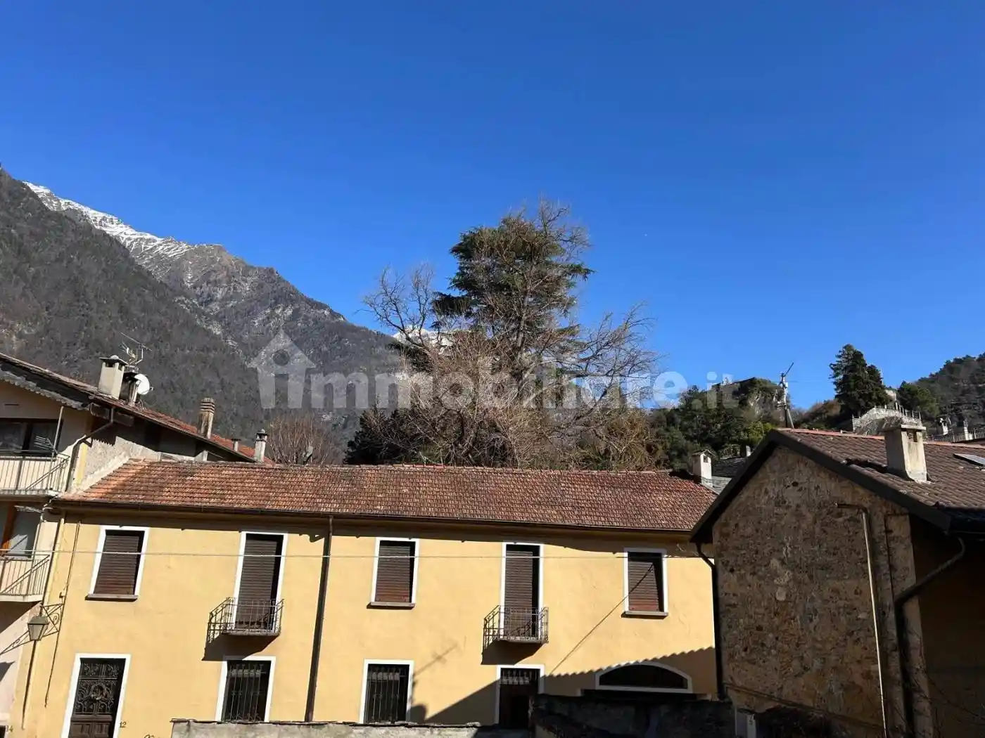 Casa indipendente in vendita a Chiavenna