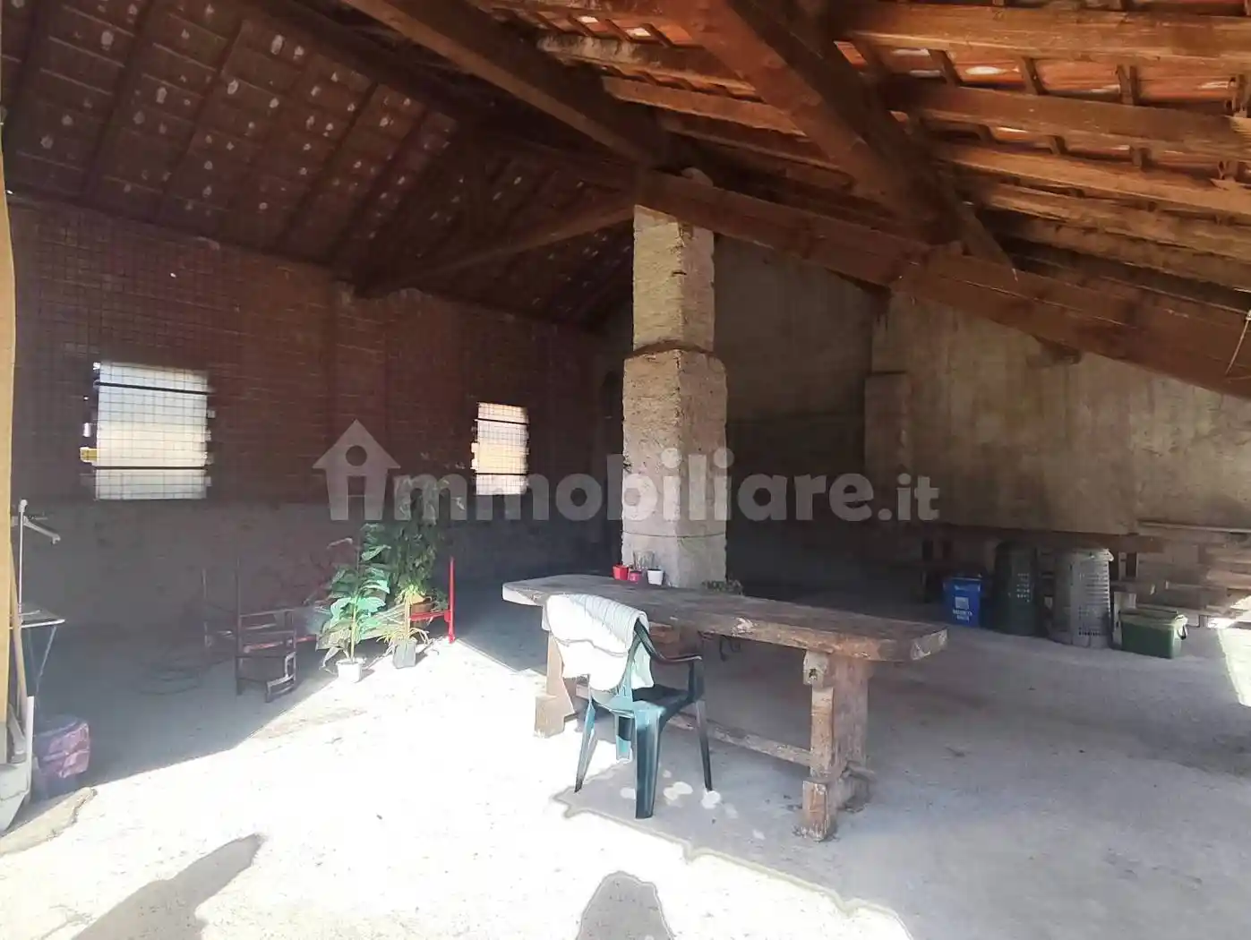 Casa indipendente in vendita a Mercallo