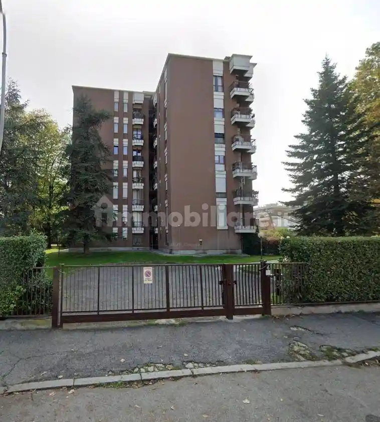 Appartamento in vendita a Monza