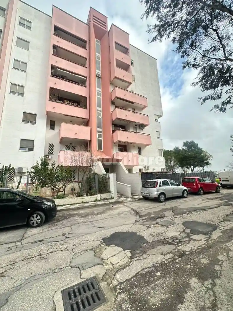 Appartamento in vendita a Taranto
