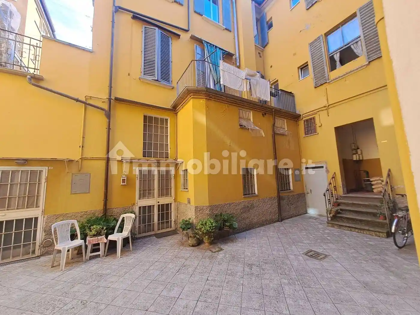 Appartamento in vendita a Bologna