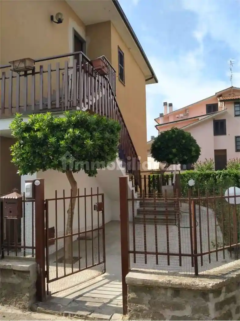 Appartamento in vendita a Vetralla