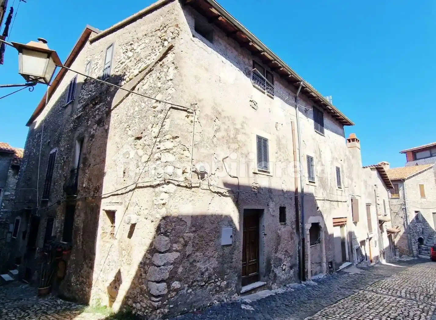 Appartamento in vendita a Sermoneta