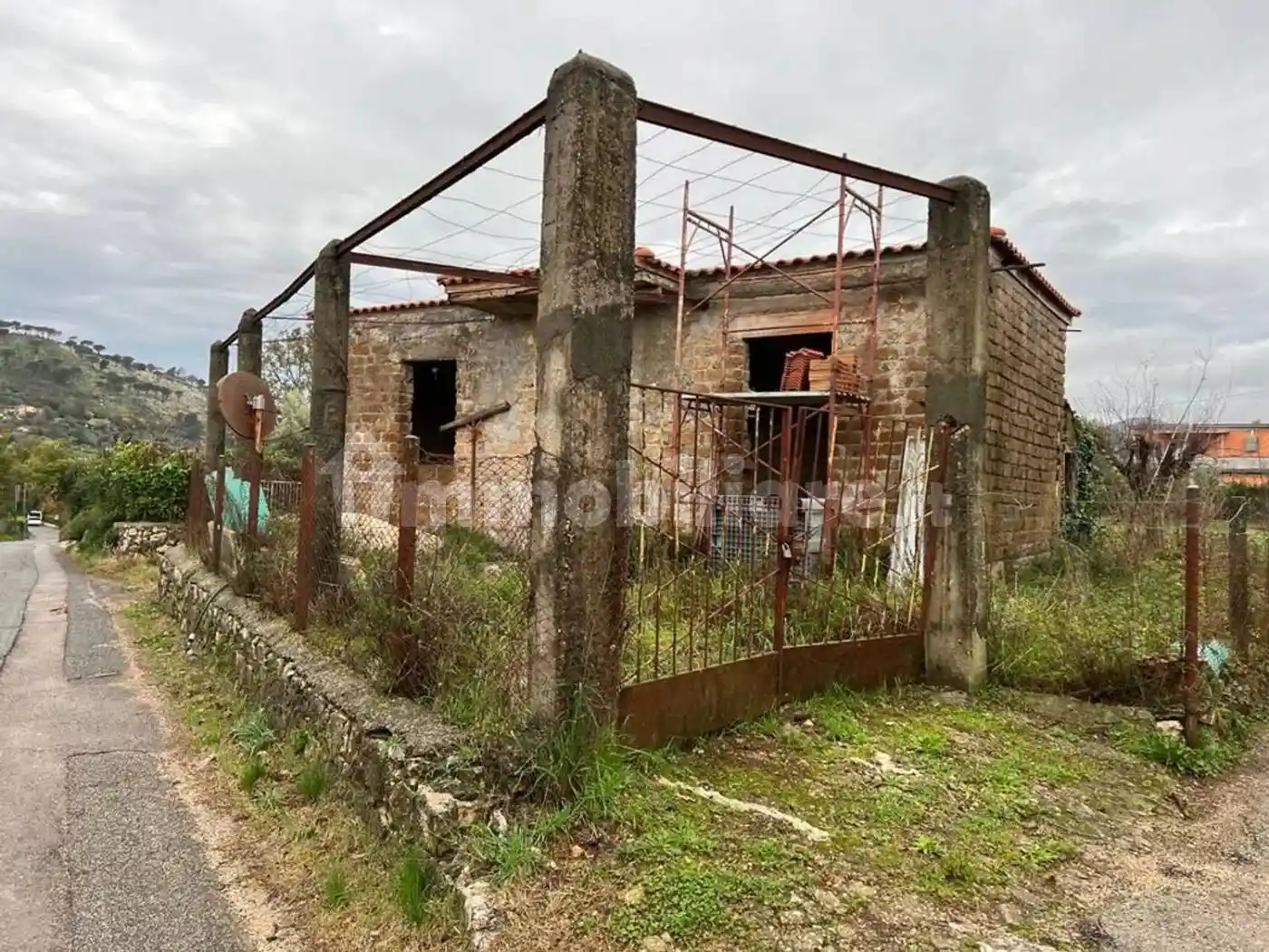 Rustico - Casale in vendita a Sezze