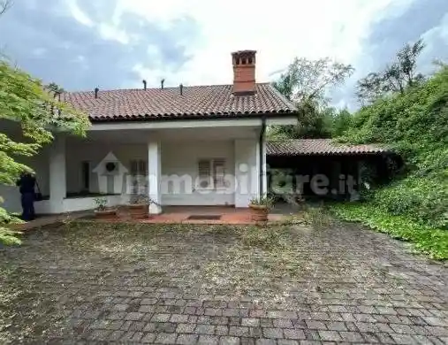 Villa in vendita a Moncalieri