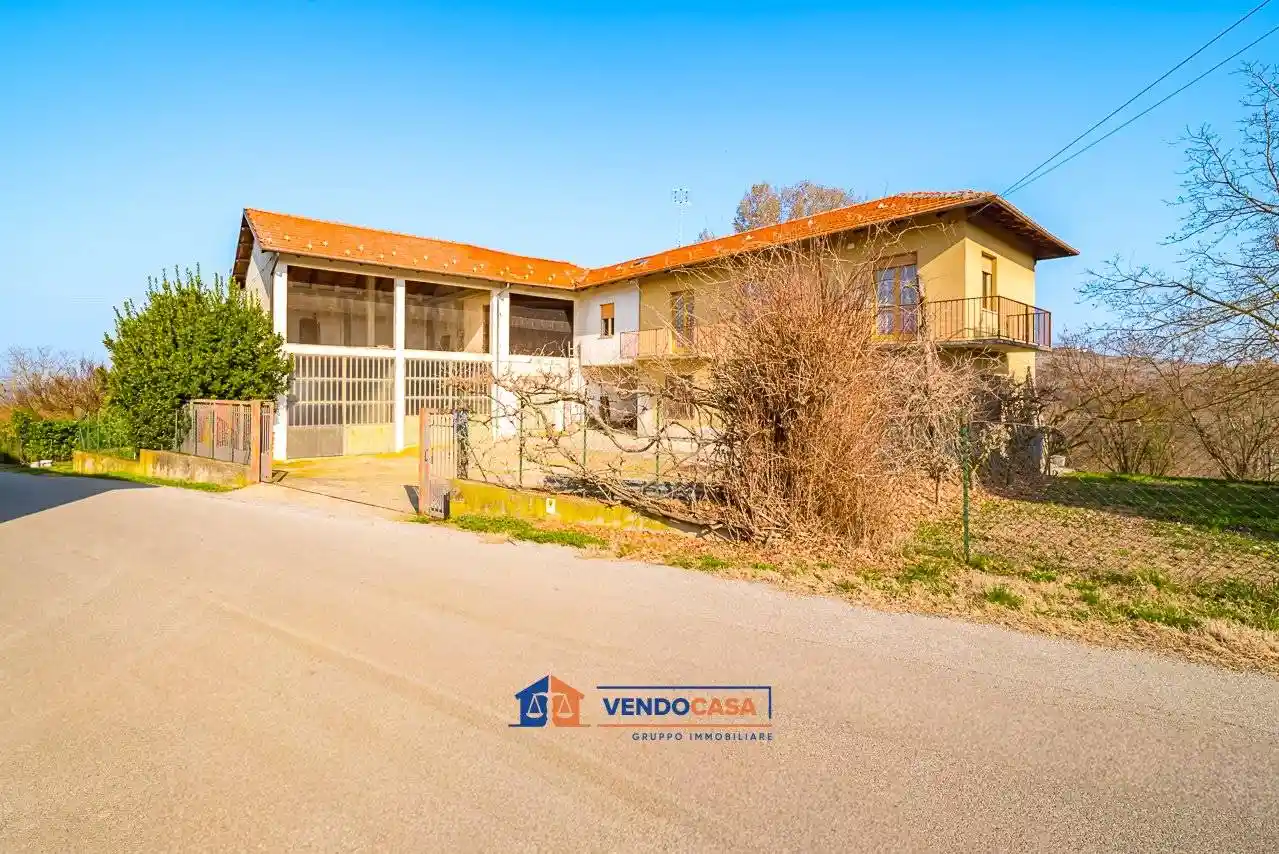 Villa in vendita a Novello