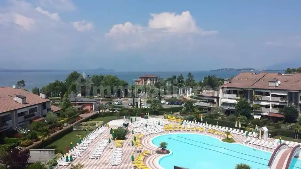 Appartamento in vendita a Desenzano del Garda