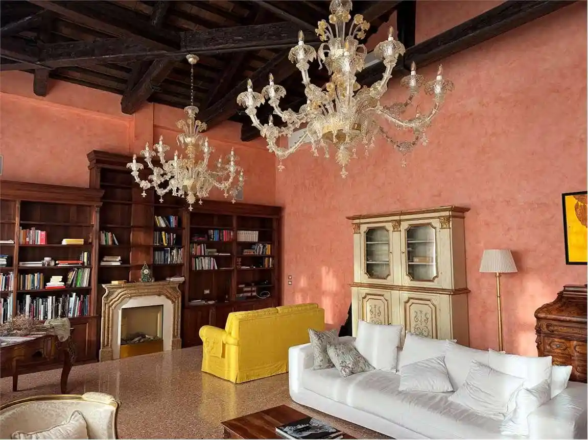 Appartamento in vendita a Venezia