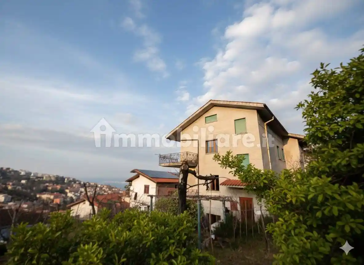 Appartamento in vendita a Muggia