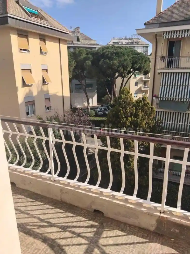 Appartamento in affitto a Genova