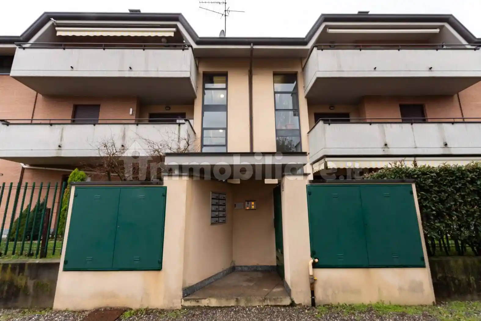 Appartamento in vendita a Caronno Pertusella