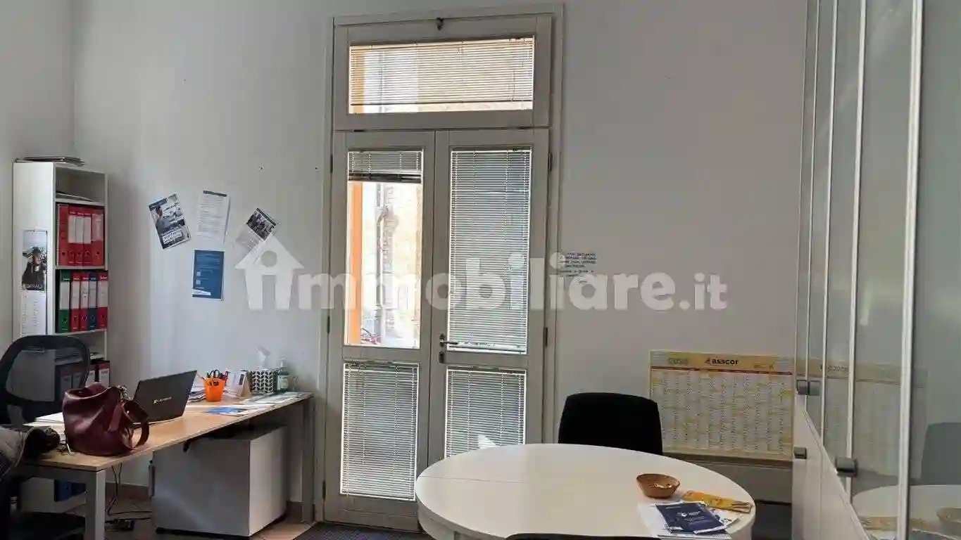 Palazzo - Edificio - foto 2