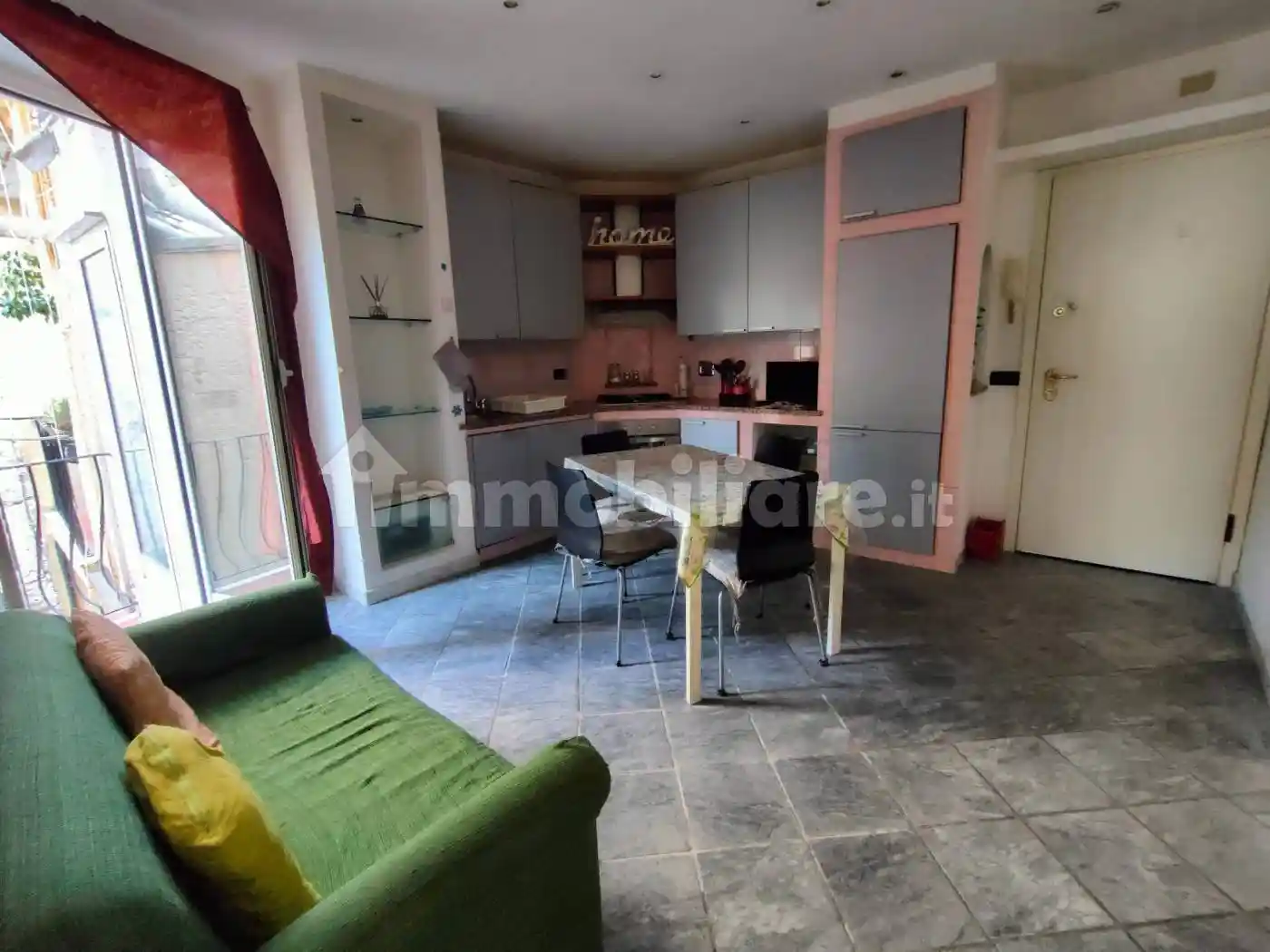 Appartamento in affitto a Genova