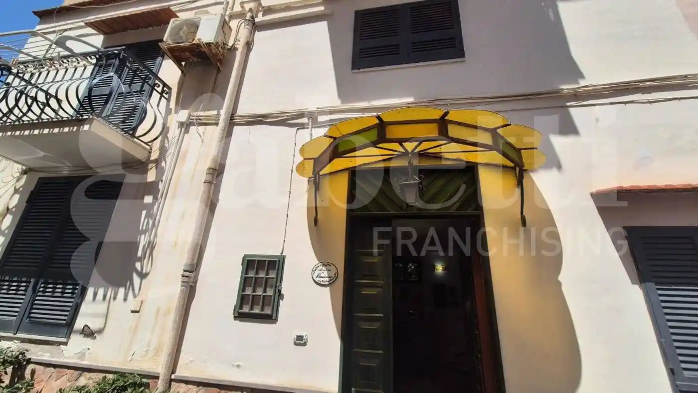 Casa indipendente in vendita a Torre Annunziata