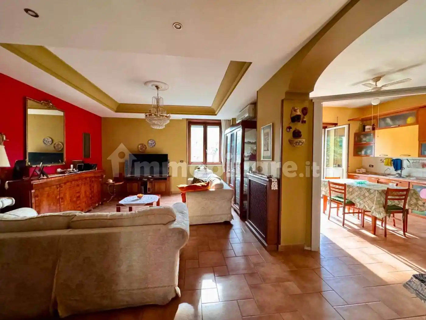 Appartamento in vendita a Napoli