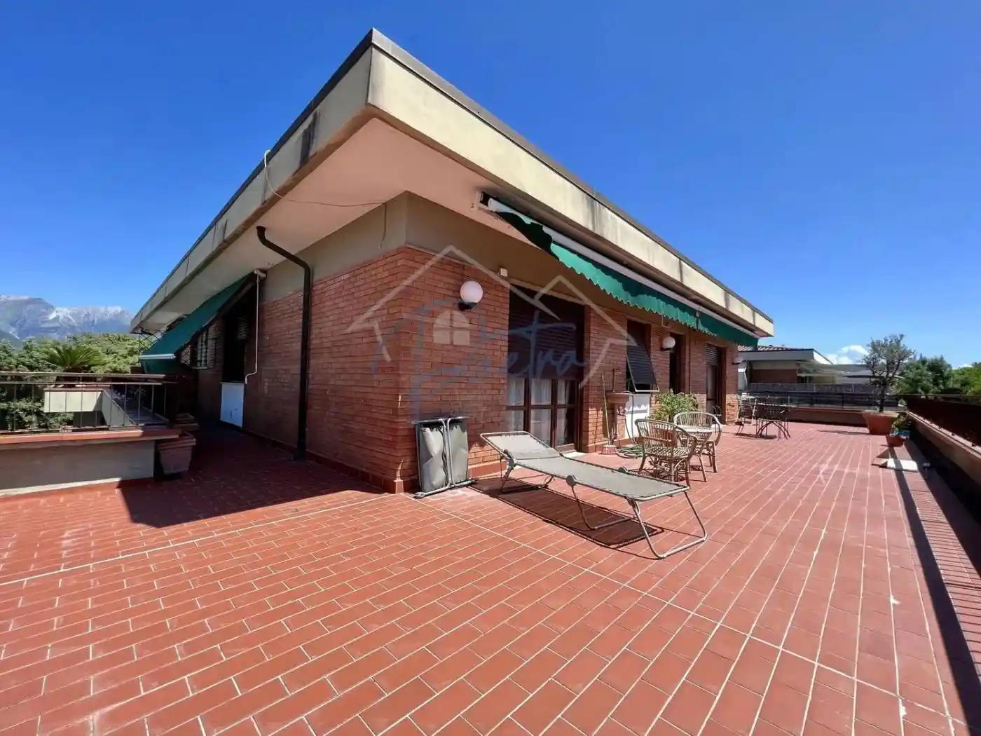 Appartamento in vendita a Massa