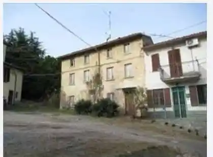 Casa indipendente in vendita a Pietra de' Giorgi