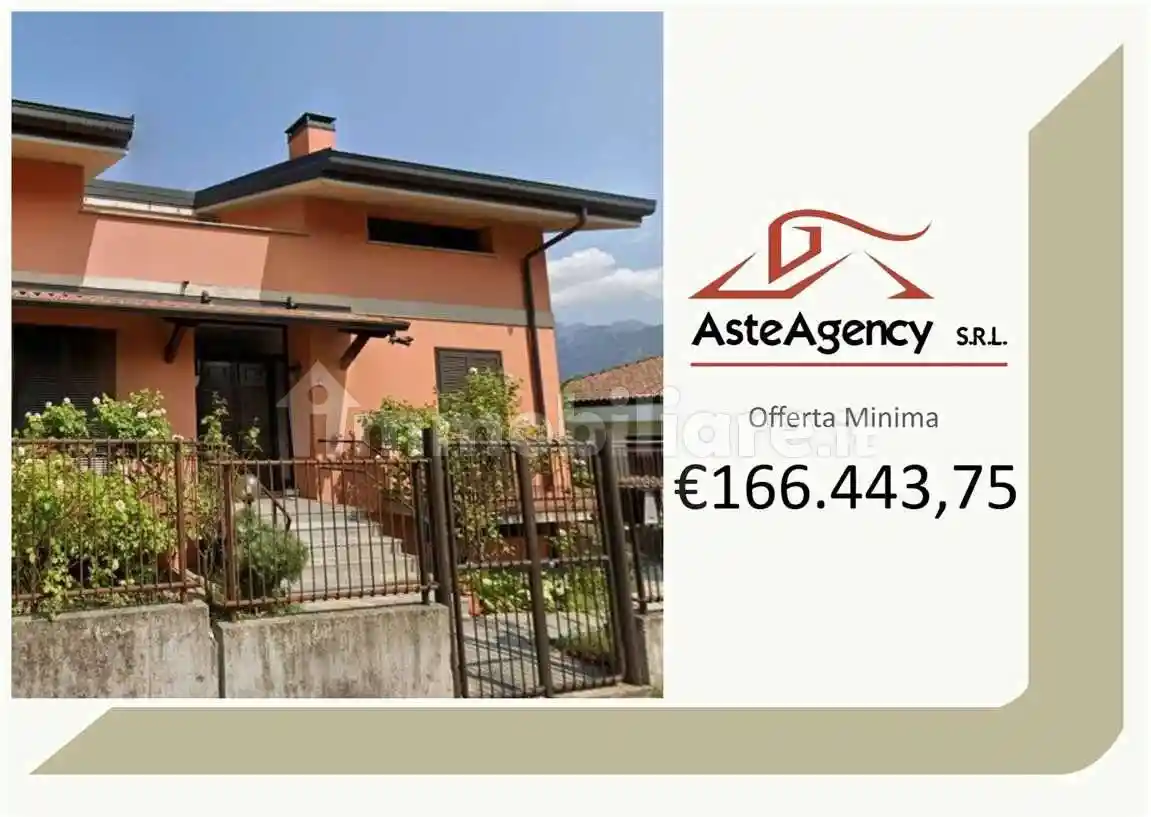 Villetta a schiera in vendita a Valmadrera