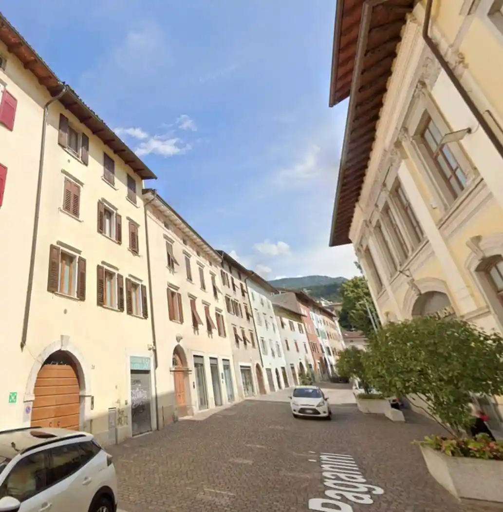 Casa indipendente in vendita a Rovereto