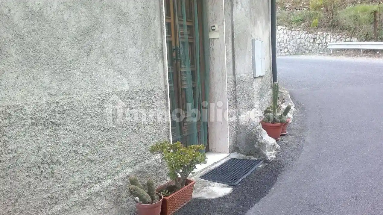 Appartamento in vendita a Grotteria