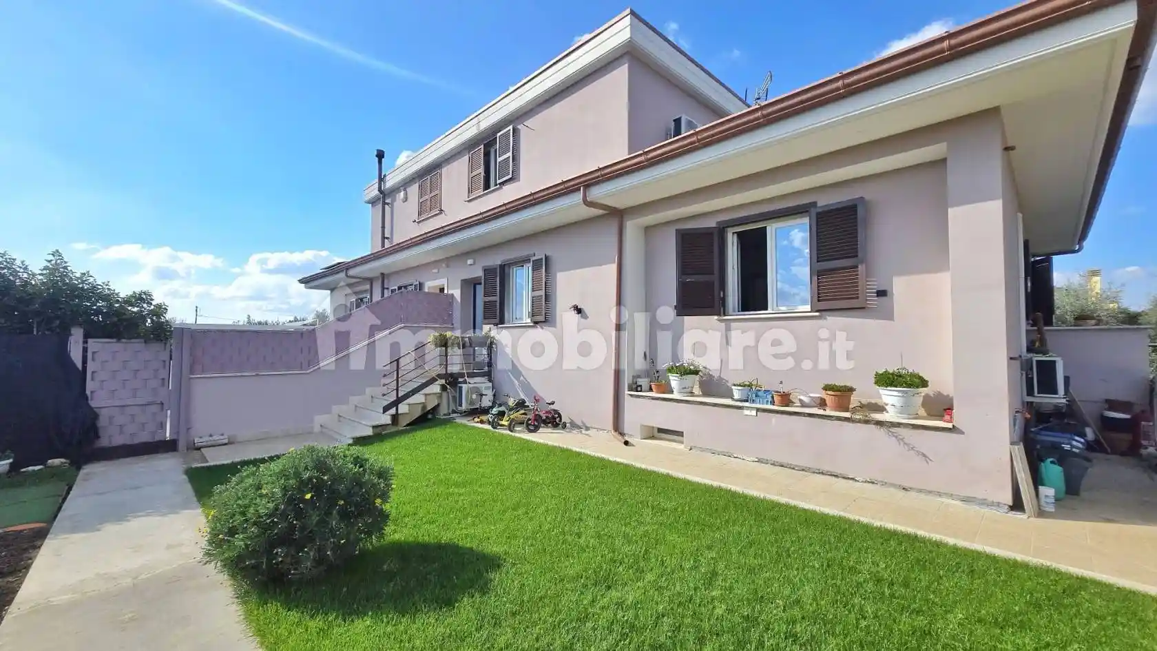 Villa in vendita a Marino