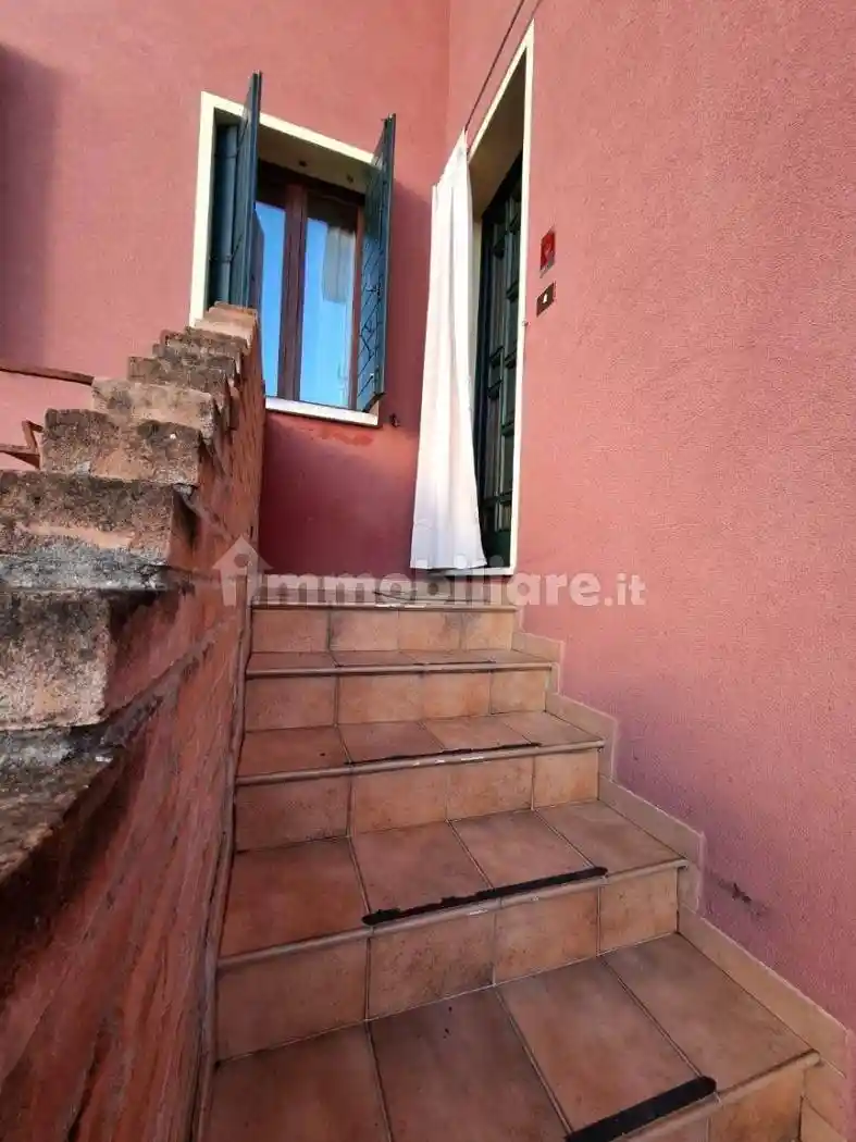 Appartamento in affitto a Mira