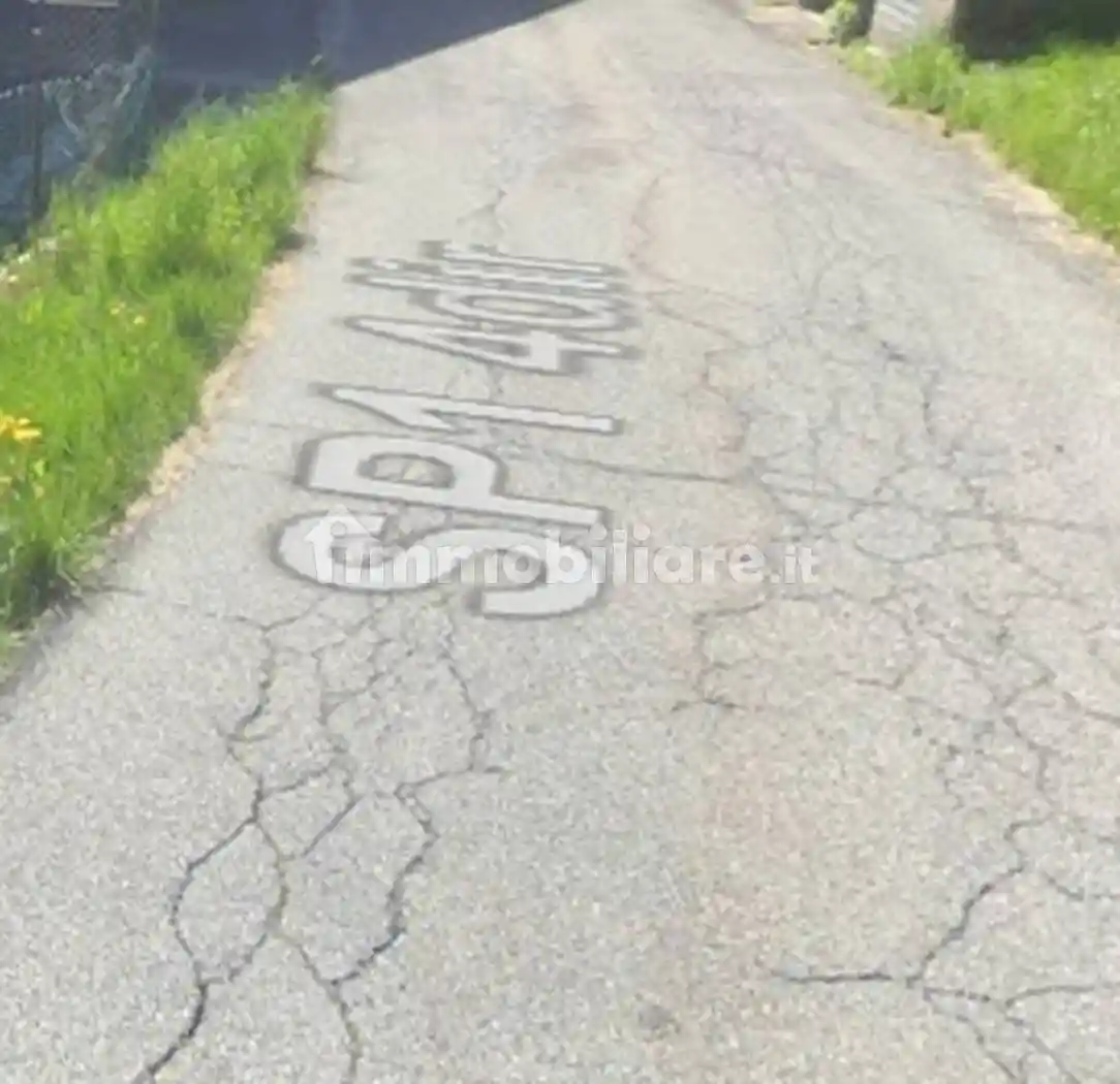 Appartamento in vendita a Mezzenile