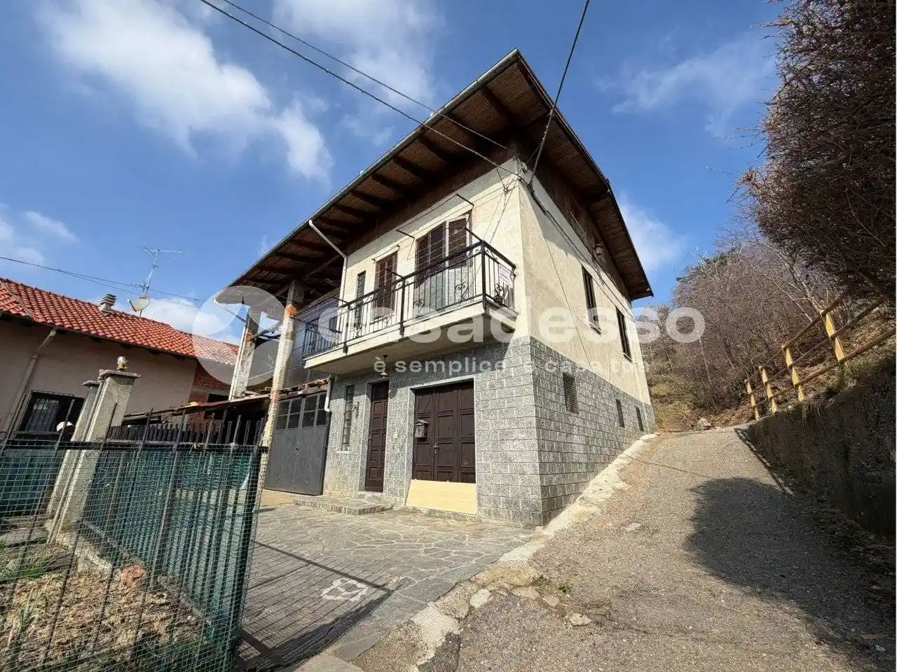 Casa indipendente in vendita a Borgosesia