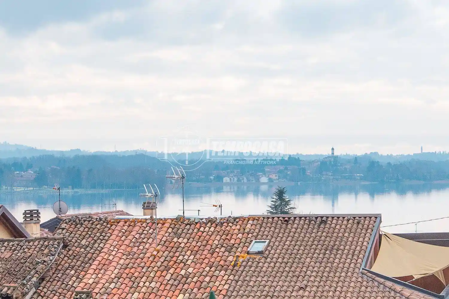 Villa in vendita a Pusiano