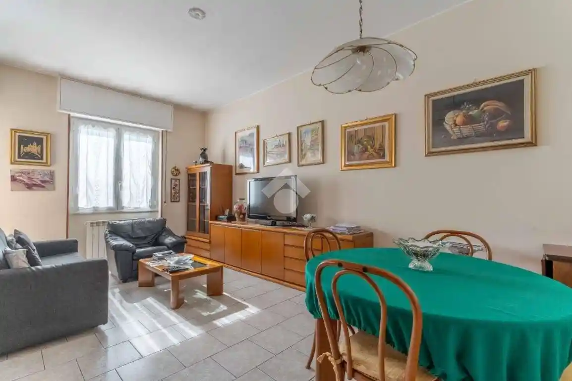 Appartamento in vendita a Trezzano sul Naviglio