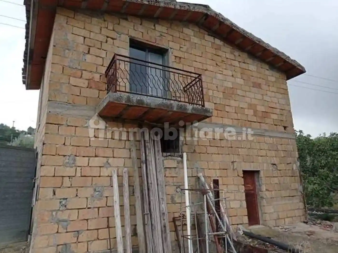 Rustico - Casale in vendita a San Cataldo