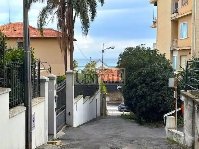 Appartamento in vendita a Sanremo