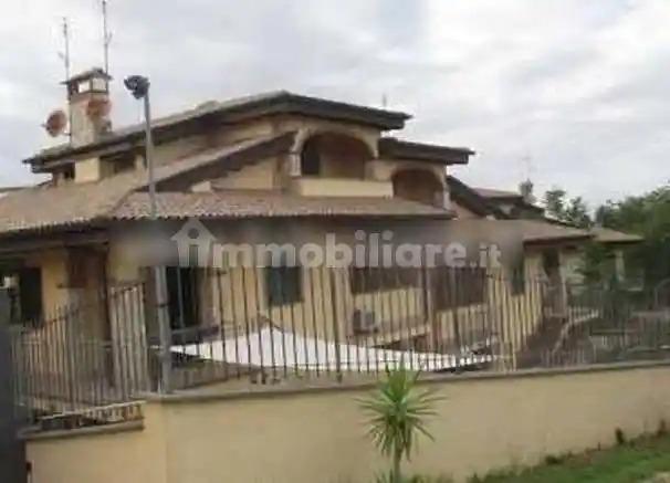 Villa in vendita a Roma