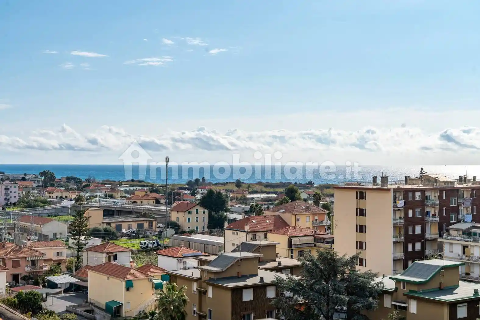 Appartamento in vendita a Taggia