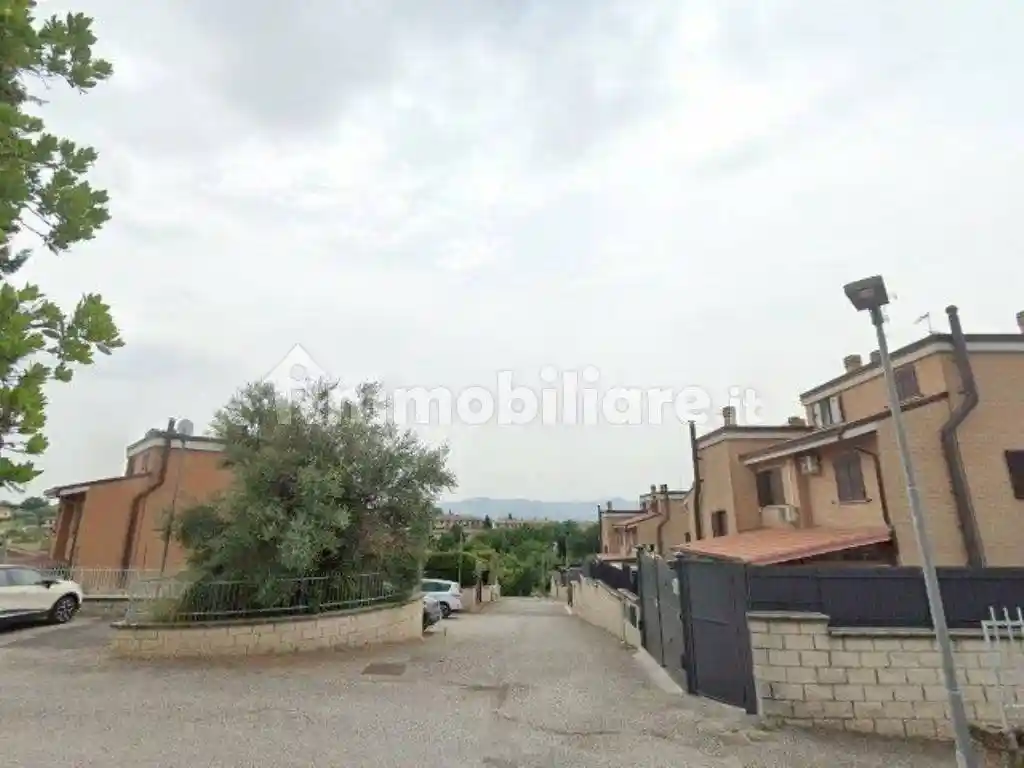 Appartamento in vendita a Gallicano nel Lazio