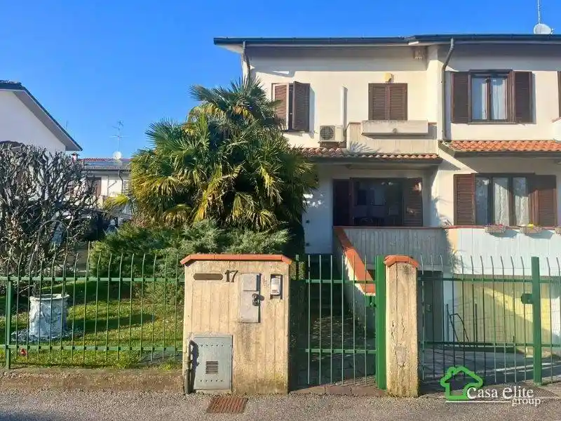 Villetta a schiera in vendita a Dresano