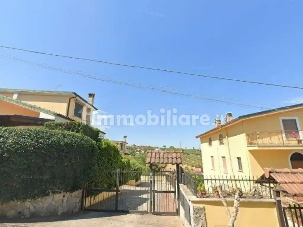 Villa in vendita a Guidonia Montecelio