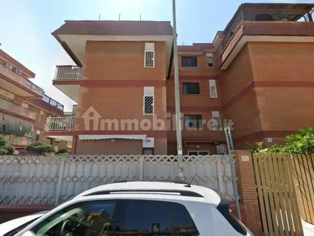 Appartamento in vendita a Pomezia