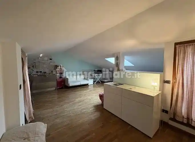 Attico - Mansarda in affitto a Sassari