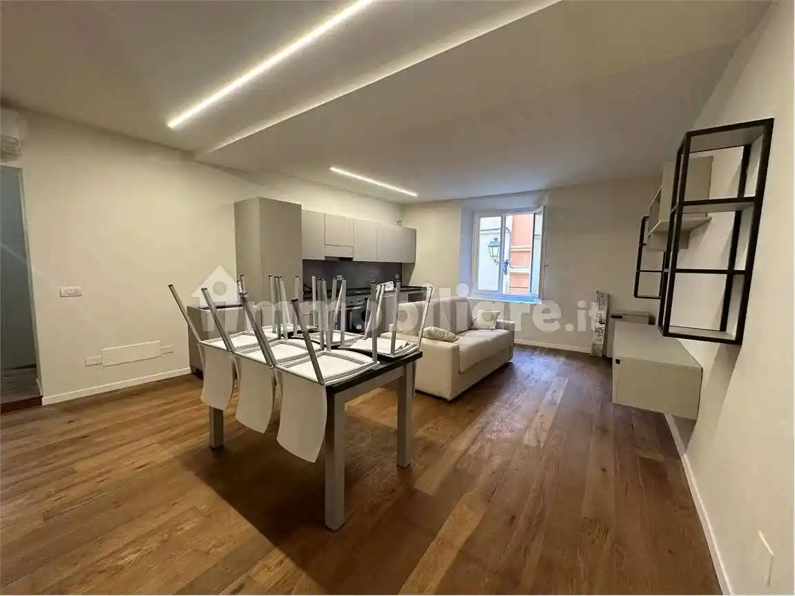 Appartamento in affitto a Modena