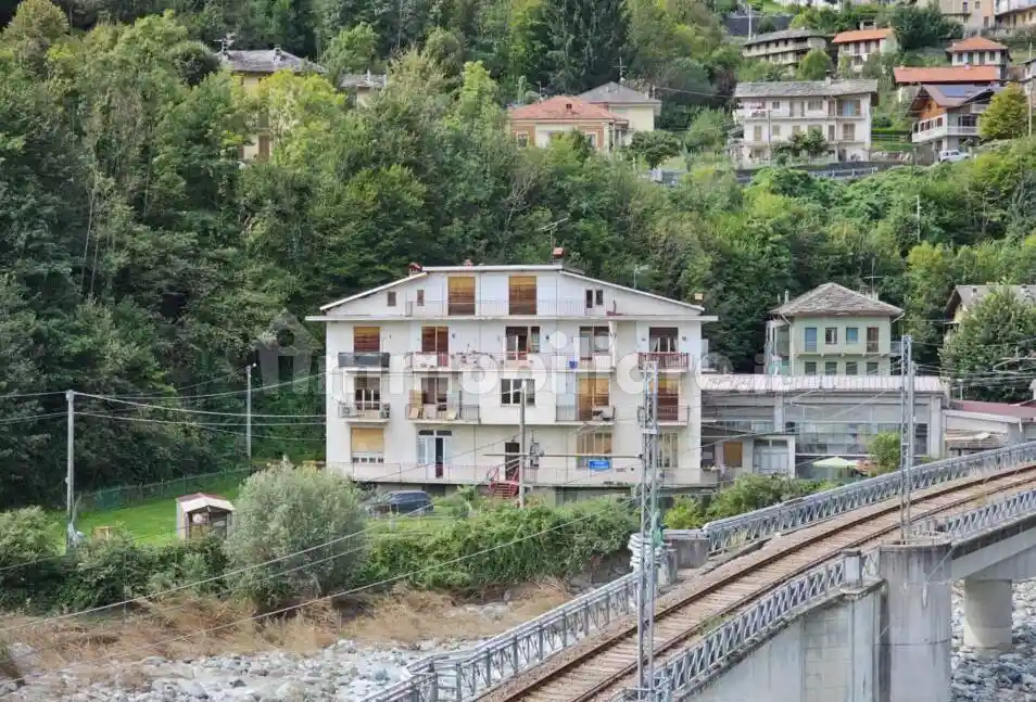 Appartamento in vendita a Mezzenile