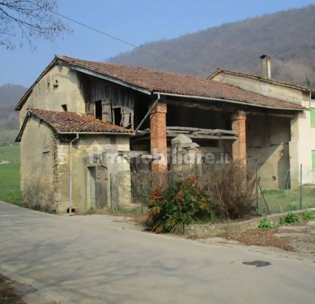 Villa in vendita a Castelgomberto