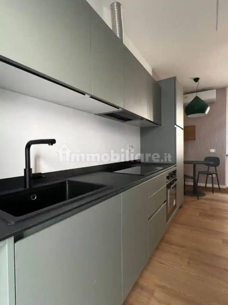 Appartamento in affitto a Desio