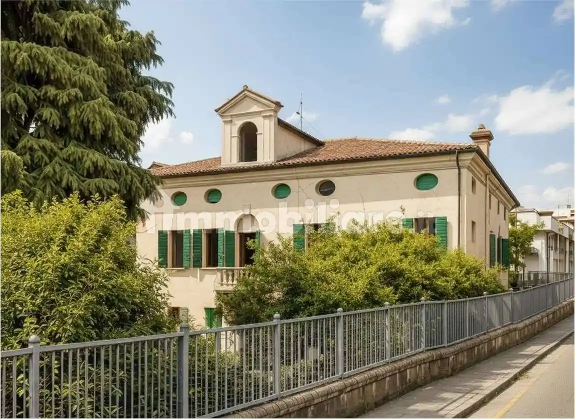 Casa indipendente in vendita a Montebelluna