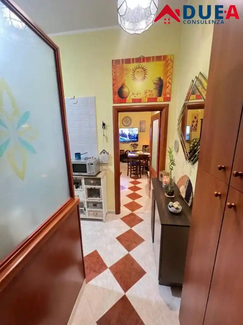 Appartamento in vendita a Napoli