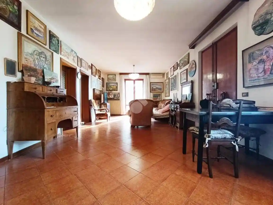 Casa indipendente in vendita a Montecatini-Terme