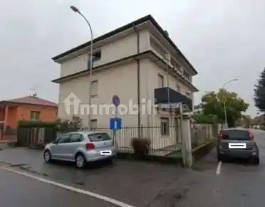 Appartamento in vendita a Casirate d'Adda