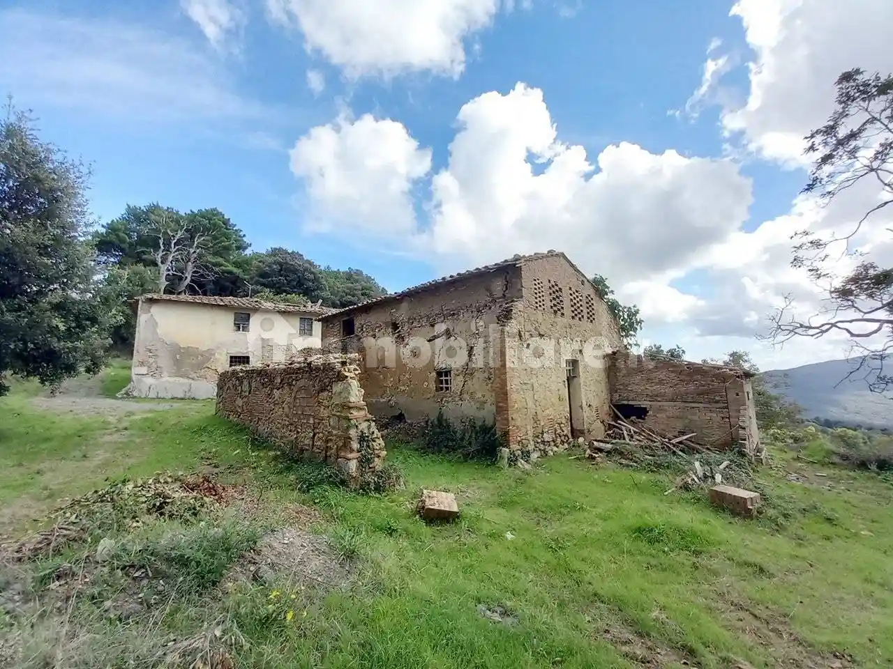 Rustico - Casale in vendita a Gambassi Terme