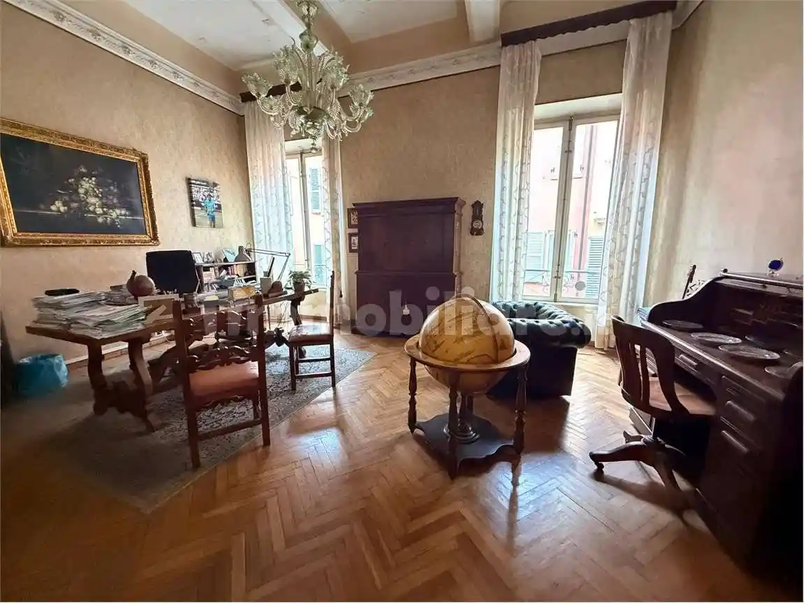 Appartamento in vendita a Modena