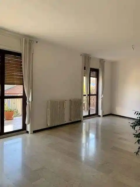 Appartamento in affitto a Varese
